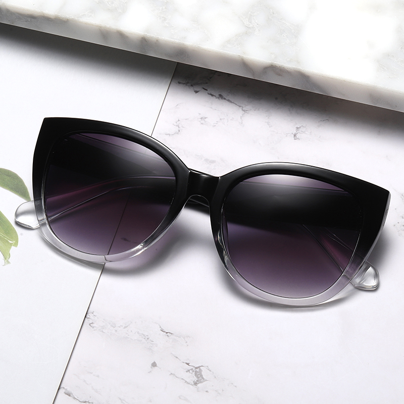 Occhiali da Sole Retrò a Occhi - Sunglasses Cat Eye recensione e prezzo